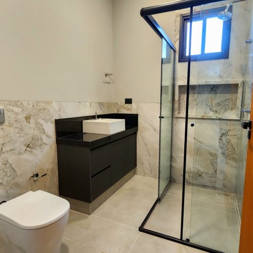 Banheiro suíte master vertical