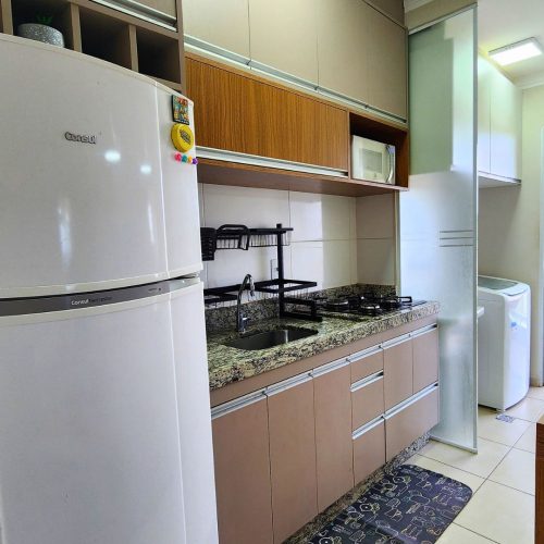 Cozinha com armários