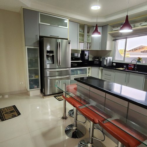 Cozinha vista entrada