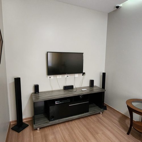 Sala de TV piso superior visão TV