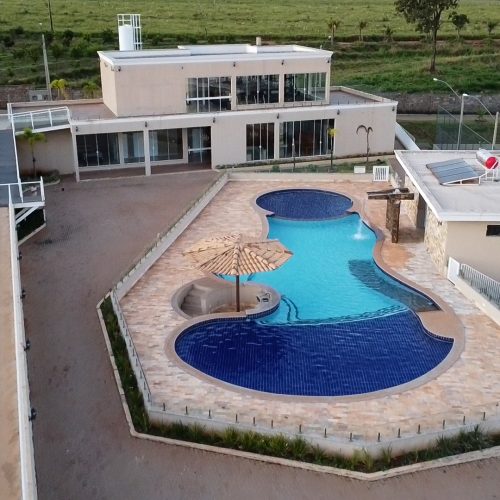 Sequence 01.00_04_22_15.Still039